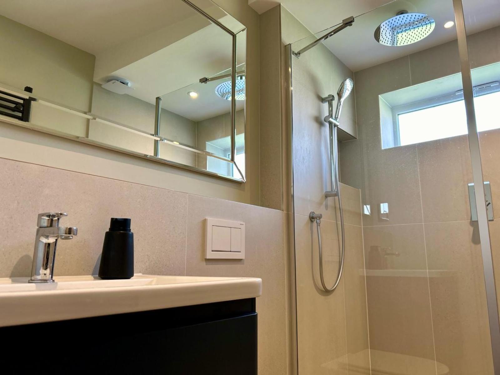 Вилла White Oaks Sussex Twineham Экстерьер фото